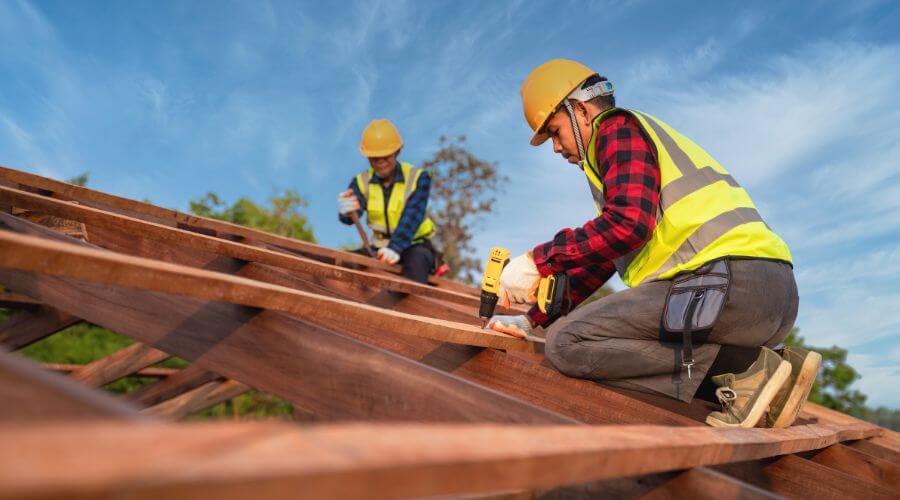 Expert top industrial roofings services in McComb, OH